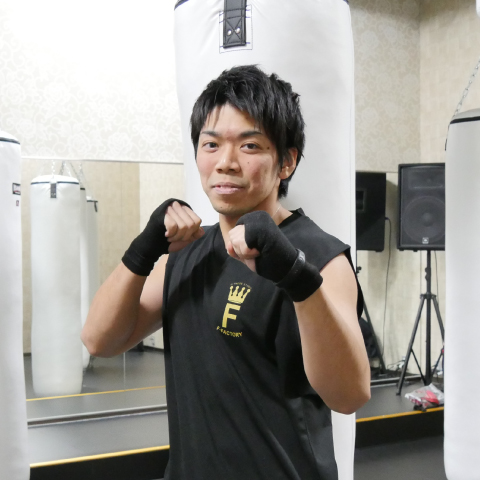 インストラクターRiku